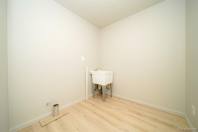 6578 Greene Haven Drive, Clarkston, MI 48348