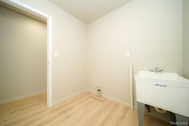 6578 Greene Haven Drive, Clarkston, MI 48348