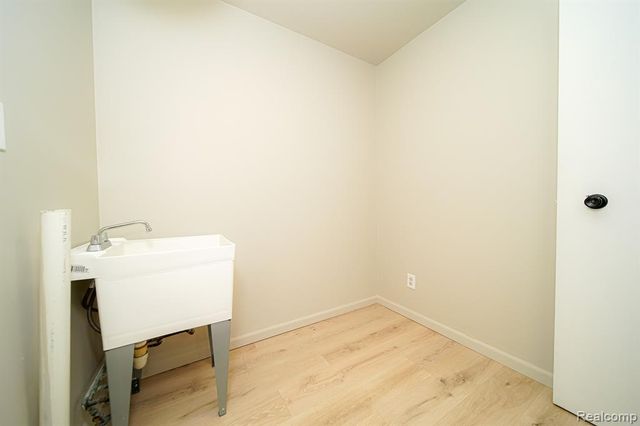 6578 Greene Haven Drive, Clarkston, MI 48348