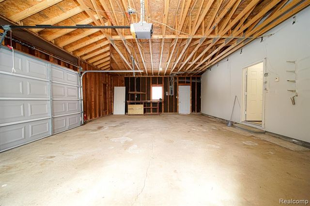 6578 Greene Haven Drive, Clarkston, MI 48348