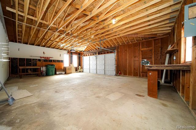 6578 Greene Haven Drive, Clarkston, MI 48348