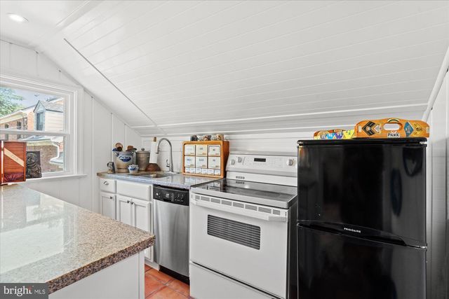 6422 BOULEVARD VW, Alexandria, VA 22307
