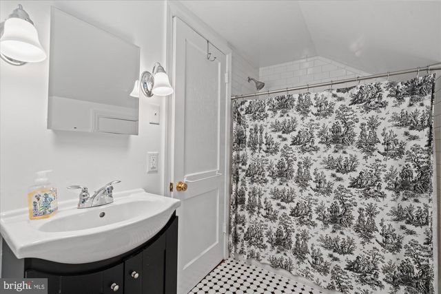 6422 BOULEVARD VW, Alexandria, VA 22307