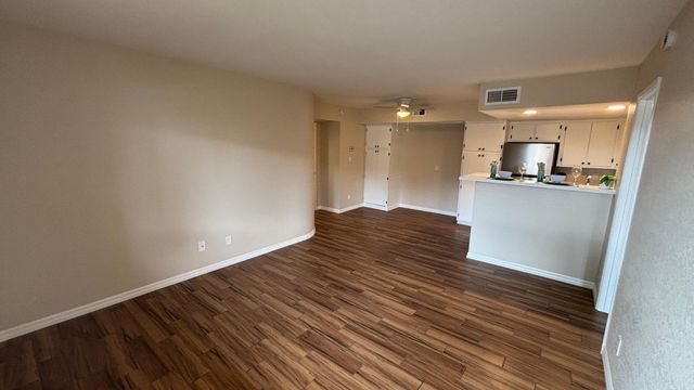 3601 W Tierra Buena Lane Unit 155, Phoenix, AZ 85053