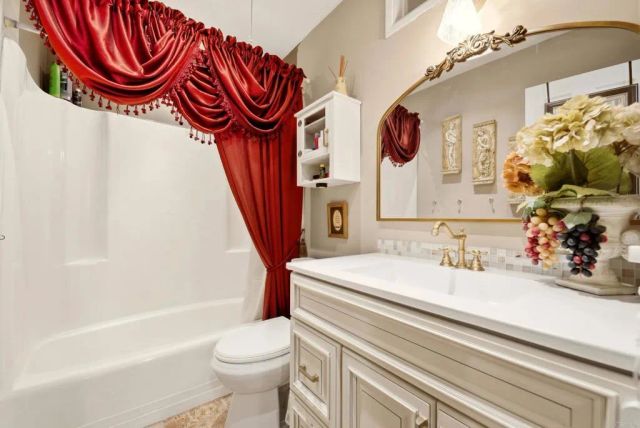 13256 W Lakeview Road, Lakeside, CA 92040