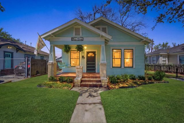 1111 Winston Street, Houston, TX 77009