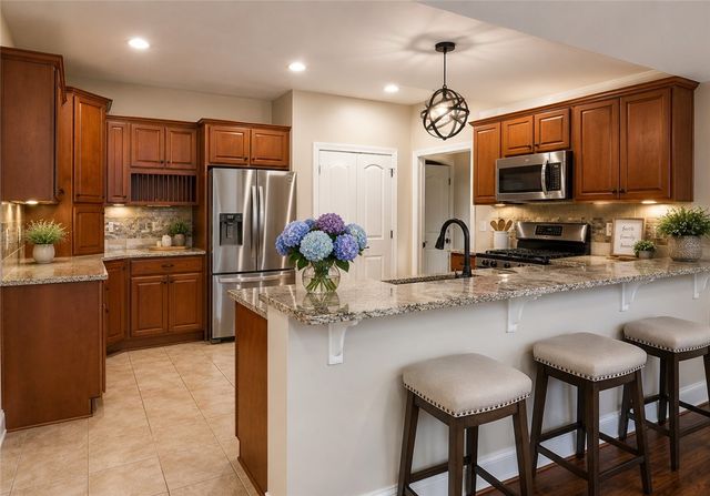 116 Shelton Place DRIVE, Connoquenessing Boro, PA 16033