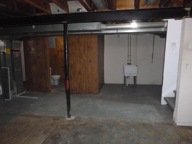 20110 Stafford Street, Clinton Township, MI 48035