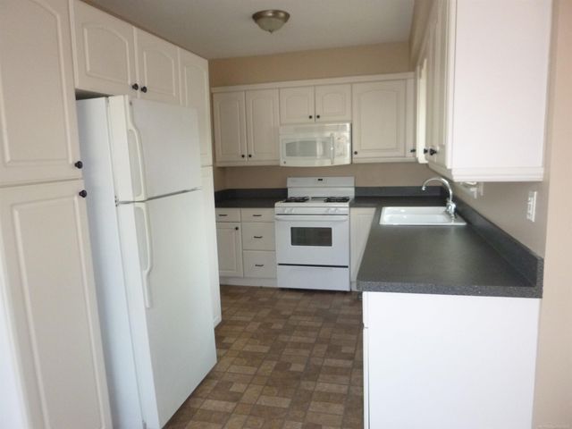 20110 Stafford Street, Clinton Township, MI 48035