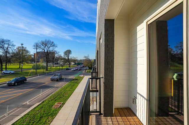 1008 28th Ave, N, Nashville, TN 37208