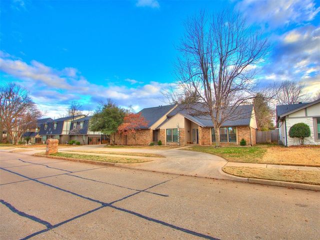 4022 Hidden Hill Road, Norman, OK 73072