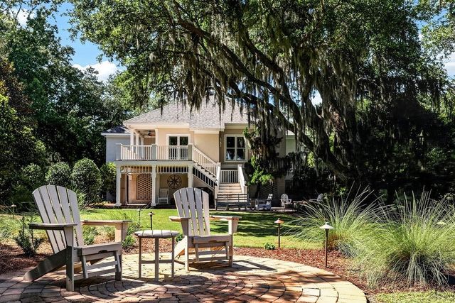 51 Shearwater Ct., Georgetown, SC 29440