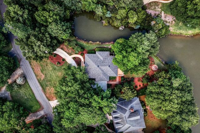 51 Shearwater Ct., Georgetown, SC 29440