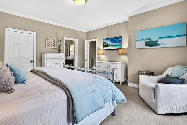 51 Shearwater Ct., Georgetown, SC 29440