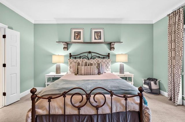 51 Shearwater Ct., Georgetown, SC 29440