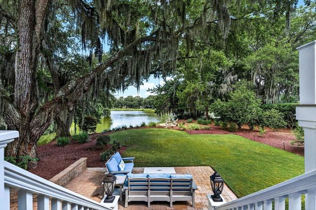 51 Shearwater Ct., Georgetown, SC 29440