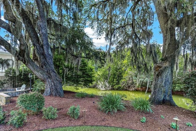 51 Shearwater Ct., Georgetown, SC 29440