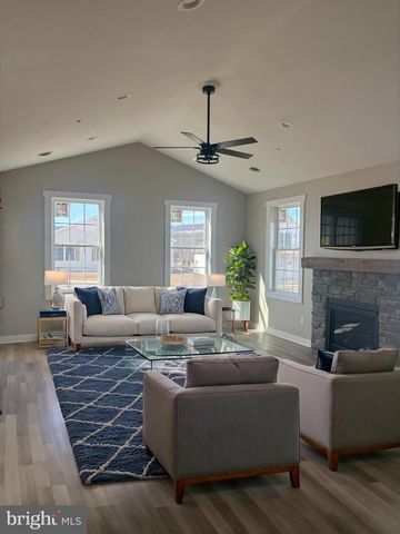202 MOONLIGHT DR, Frostburg, MD 21532
