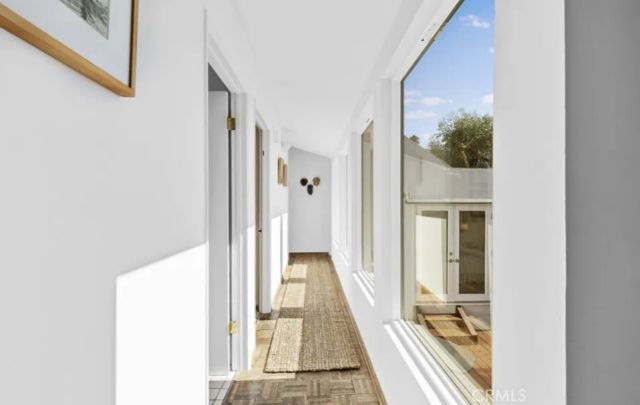 2842 Seabreeze Drive, Malibu, CA 90265