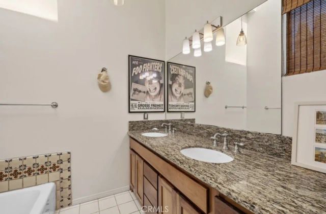 2842 Seabreeze Drive, Malibu, CA 90265