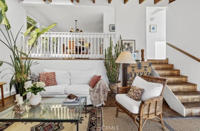 2842 Seabreeze Drive, Malibu, CA 90265