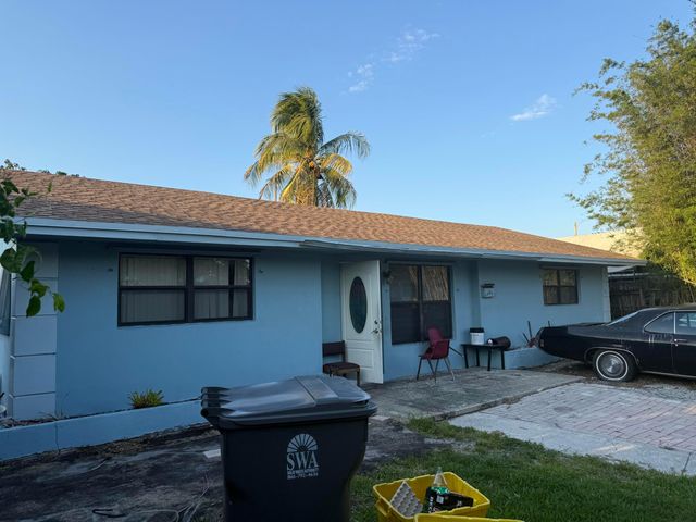 4973 Pineaire Lane, West Palm Beach, FL 33417