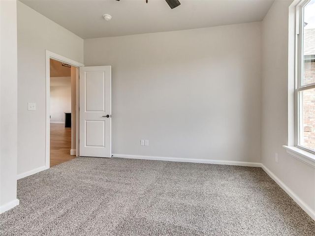 2801 Summit Hollow Circle, Norman, OK 73071
