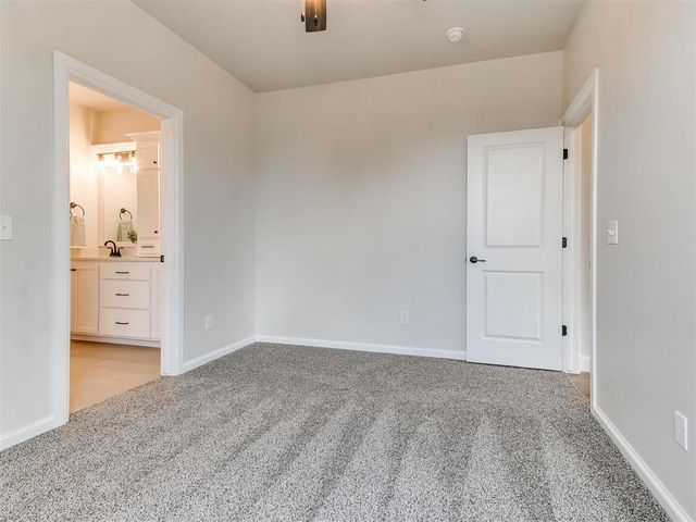 2801 Summit Hollow Circle, Norman, OK 73071