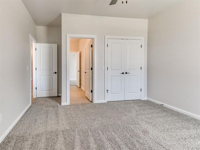 2801 Summit Hollow Circle, Norman, OK 73071