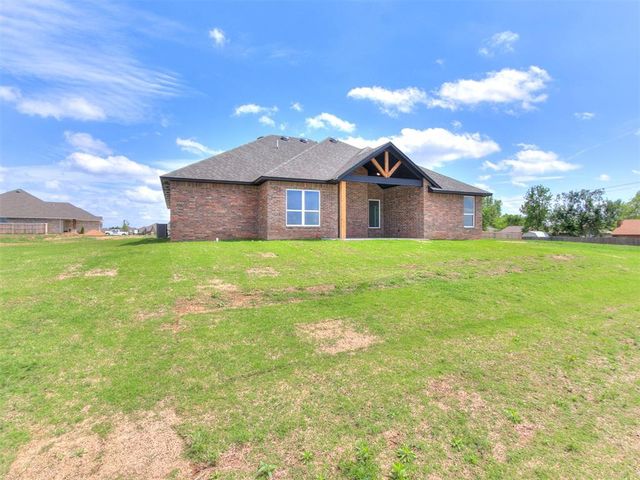 2801 Summit Hollow Circle, Norman, OK 73071