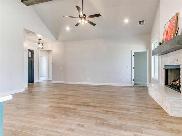 2801 Summit Hollow Circle, Norman, OK 73071