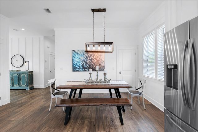 4458 Luke Avenue, Destin, FL 32541