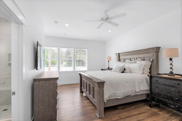 4458 Luke Avenue, Destin, FL 32541