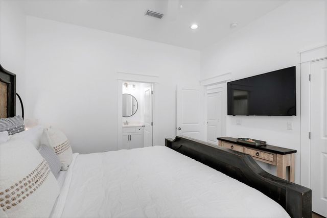 4458 Luke Avenue, Destin, FL 32541