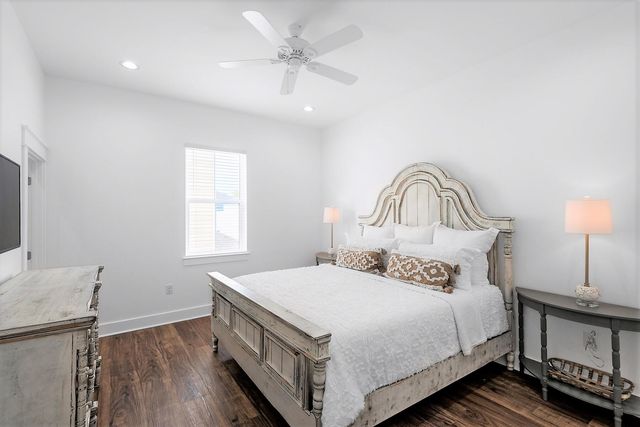 4458 Luke Avenue, Destin, FL 32541