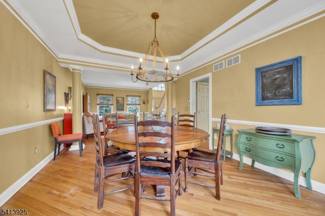 12 Sentinel Dr, Bernards Twp., NJ 07920