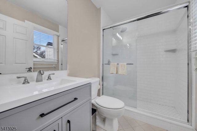 12 Sentinel Dr, Bernards Twp., NJ 07920