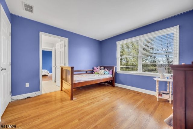 12 Sentinel Dr, Bernards Twp., NJ 07920