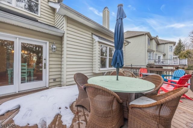 12 Sentinel Dr, Bernards Twp., NJ 07920