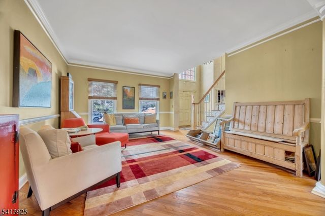 12 Sentinel Dr, Bernards Twp., NJ 07920