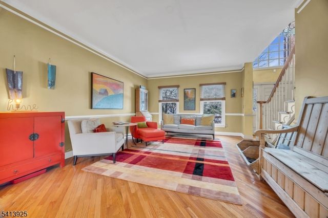 12 Sentinel Dr, Bernards Twp., NJ 07920