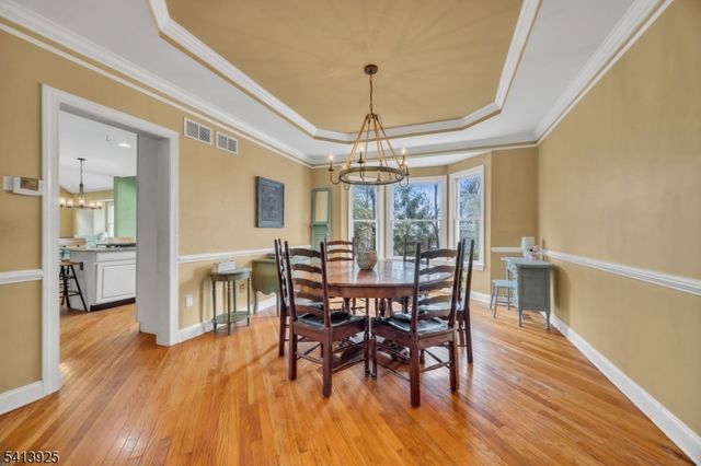 12 Sentinel Dr, Bernards Twp., NJ 07920