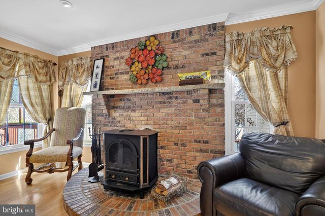 70 WOODMERE WAY, Princeton Junction, NJ 08550