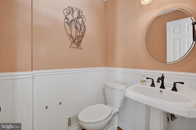 70 WOODMERE WAY, Princeton Junction, NJ 08550