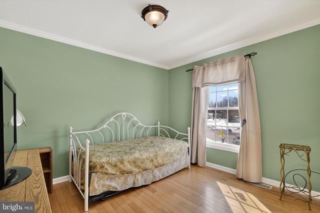 70 WOODMERE WAY, Princeton Junction, NJ 08550