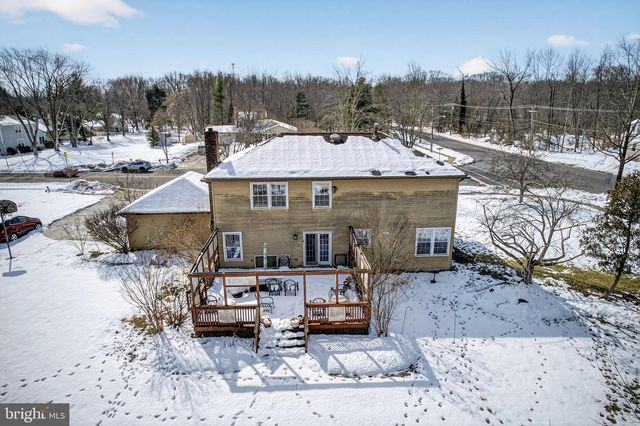 70 WOODMERE WAY, Princeton Junction, NJ 08550