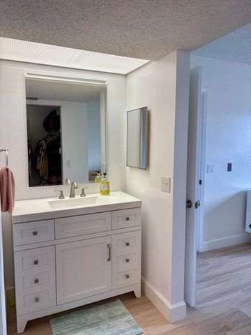 1400 SW 131st Way 408q, Pembroke Pines, FL 33027