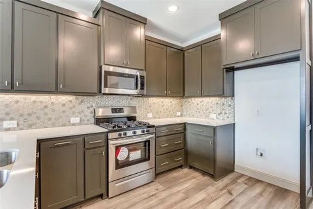 433 Matchbox Street, Argyle, TX 76226