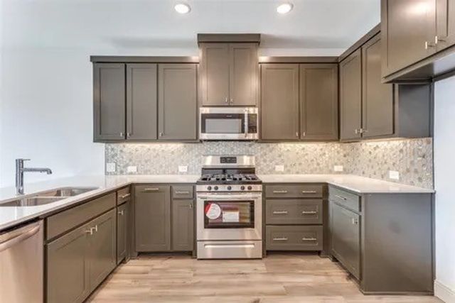433 Matchbox Street, Argyle, TX 76226