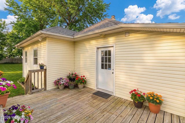 18 N Central Avenue, Toms River, NJ 08753